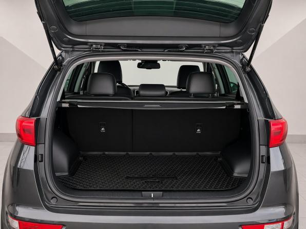 Kia Sportage IV с пробегом 2018 года, цена 1 575 000 рублей, 202096 км, внедорожник, Автокод Объявления