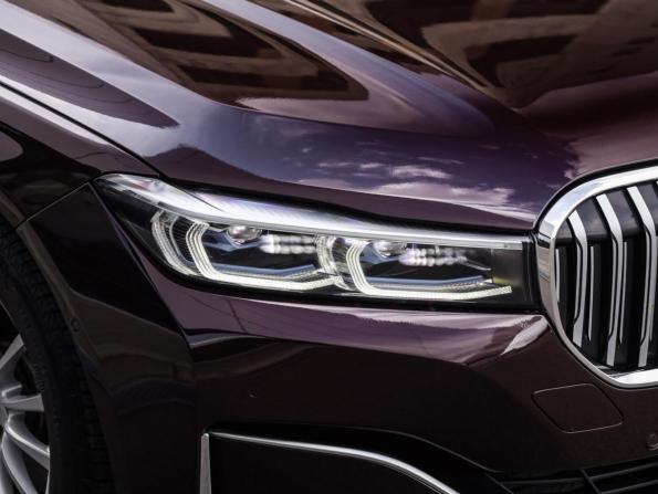 BMW 7 серии VI (G11/G12) Рестайлинг с пробегом 2019 года, цена 5 290 000 рублей, 93275 км, седан, Автокод Объявления