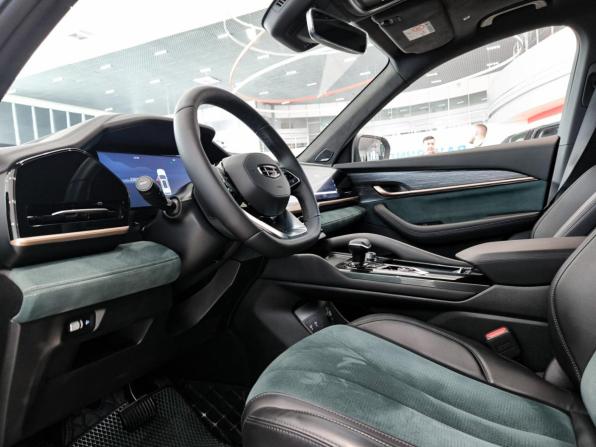 Geely Monjaro I с пробегом 2024 года, цена 3 900 000 рублей, 32027 км, внедорожник, Автокод Объявления