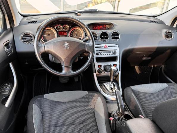 Peugeot 308 I Рестайлинг с пробегом 2012 года, цена 598 000 рублей, 118389 км, хэтчбек, Автокод Объявления