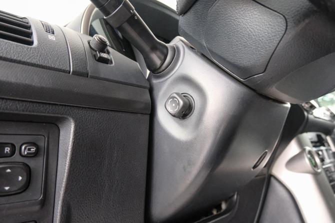 Toyota Land Cruiser Prado 150 Series с пробегом 2012 года, цена 3 049 000 рублей, 239700 км, внедорожник, Автокод Объявления