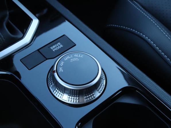 Mitsubishi L200 VI с пробегом 2025 года, цена 5 050 000 рублей, 50 км, offers.body_type.unknown, Автокод Объявления