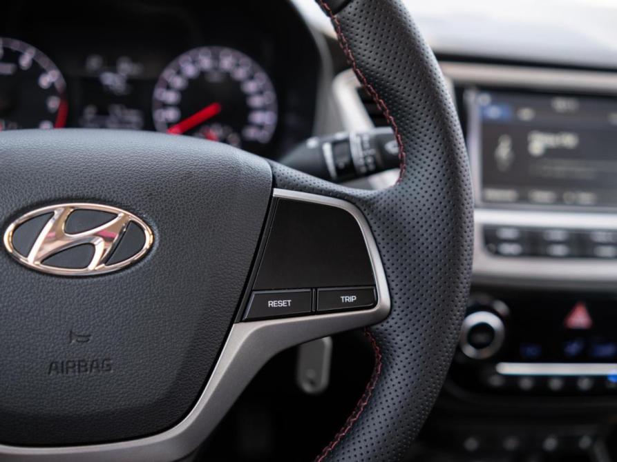 Hyundai Solaris II Сочи  - изображение 18
