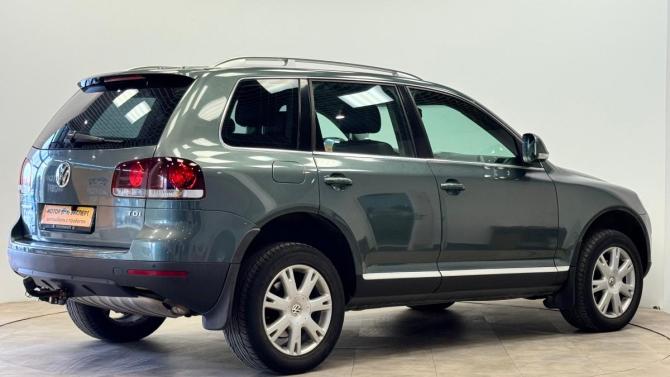 Volkswagen Touareg I Рестайлинг с пробегом 2008 года, цена 949 000 рублей, 309931 км, внедорожник, Автокод Объявления