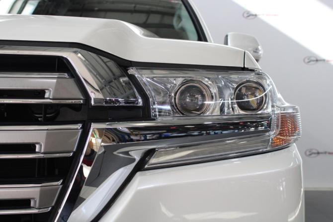 Toyota Land Cruiser 200 Series Рестайлинг 2 с пробегом 2020 года, цена 11 300 000 рублей, 8200 км, внедорожник, Автокод Объявления