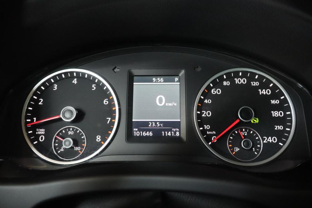 Volkswagen Tiguan I Рестайлинг Санкт-Петербург  - изображение 16