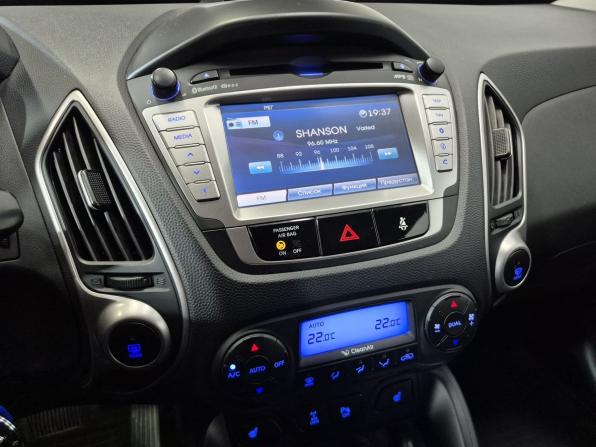 Hyundai ix35 I с пробегом 2013 года, цена 990 000 рублей, 216123 км, внедорожник, Автокод Объявления