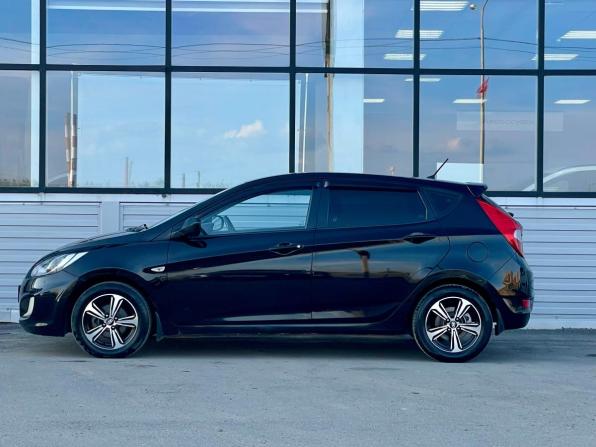 Hyundai Solaris I с пробегом 2011 года, цена 645 000 рублей, 142000 км, седан, Автокод Объявления