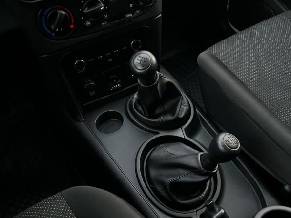 Lada (ВАЗ) Niva Travel I с пробегом 2024 года, цена 1 250 000 рублей, 18000 км, внедорожник, Автокод Объявления