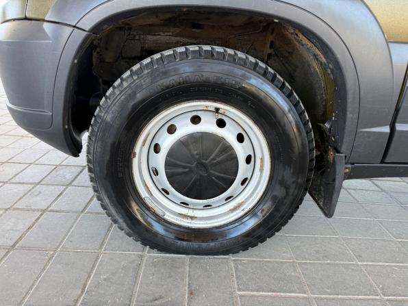 Chevrolet Niva I Рестайлинг с пробегом 2013 года, цена 430 000 рублей, 186420 км, внедорожник, Автокод Объявления
