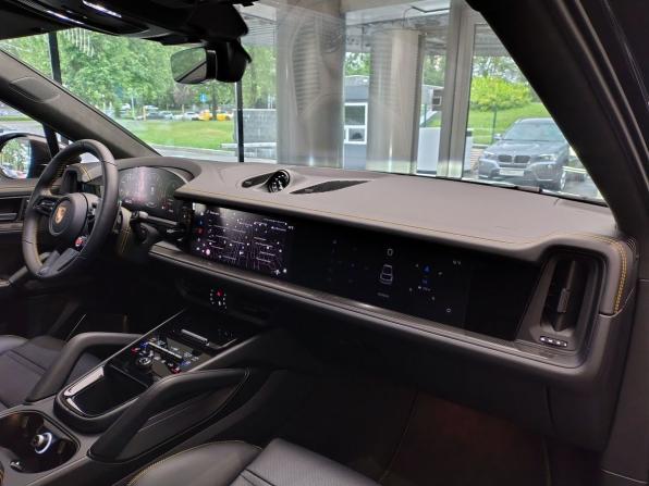 Porsche Cayenne III Рестайлинг с пробегом 2025 года, цена 26 690 000 рублей, 10000 км, внедорожник, Автокод Объявления