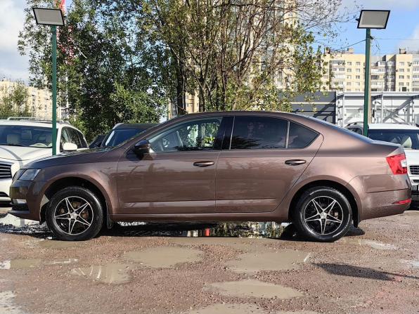 Skoda Octavia III (A7) Рестайлинг с пробегом 2019 года, цена 1 319 000 рублей, 200000 км, лифтбек, Автокод Объявления