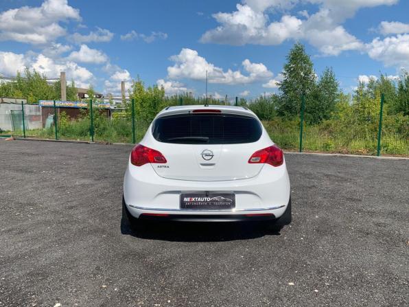 Opel Astra J Рестайлинг с пробегом 2014 года, цена 798 000 рублей, 164737 км, хэтчбек, Автокод Объявления