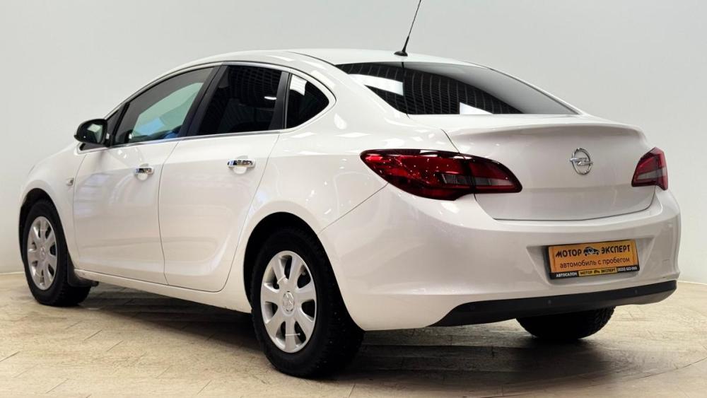 Opel Astra J Рестайлинг Киров  - изображение 3