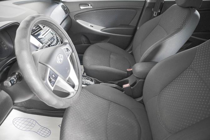 Hyundai Solaris I с пробегом 2011 года, цена 879 000 рублей, 133000 км, хэтчбек, Автокод Объявления