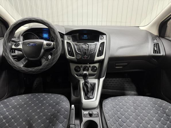 Ford Focus III с пробегом 2013 года, цена 858 000 рублей, 176211 км, универсал, Автокод Объявления