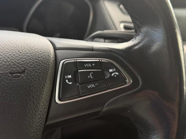 Ford Focus III Рестайлинг с пробегом 2017 года, цена 1 140 000 рублей, 166250 км, хэтчбек, Автокод Объявления