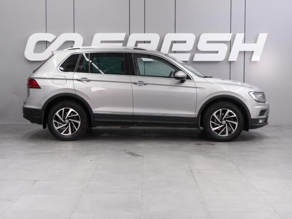 Volkswagen Tiguan II с пробегом 2018 года, цена 2 269 000 рублей, 90738 км, внедорожник, Автокод Объявления