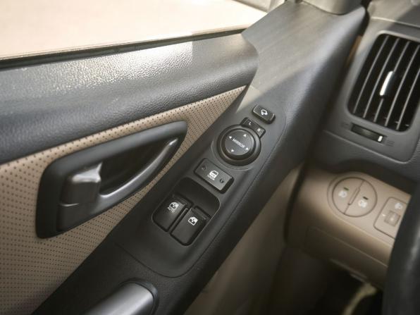 Hyundai H-1 II Рестайлинг 2 с пробегом 2019 года, цена 2 744 000 рублей, 99914 км, минивэн, Автокод Объявления