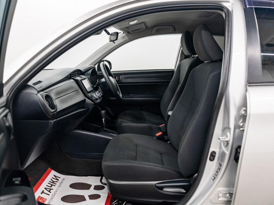 Toyota Corolla XI (E160 E170) Рестайлинг 2 Красноярск  - изображение 6