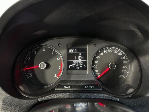 Volkswagen Polo V Рестайлинг с пробегом 2018 года, цена 999 900 рублей, 159373 км, седан, Автокод Объявления