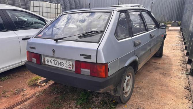 Lada (ВАЗ) 2109 с пробегом 2001 года, цена 75 000 рублей, 182805 км, хэтчбек, Автокод Объявления