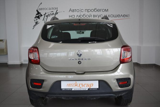Renault Sandero II Рестайлинг с пробегом 2019 года, цена 1 199 000 рублей, 136000 км, хэтчбек, Автокод Объявления