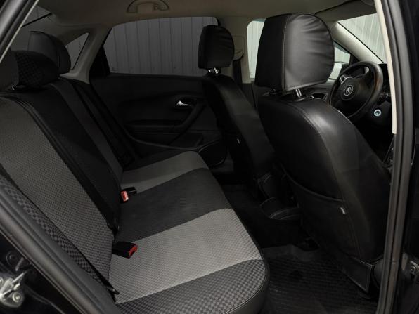 Volkswagen Polo V с пробегом 2013 года, цена 923 000 рублей, 173256 км, седан, Автокод Объявления