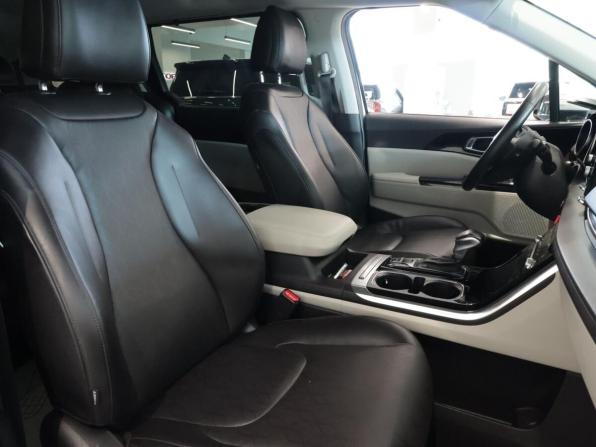 Kia Carnival IV с пробегом 2021 года, цена 3 550 000 рублей, 78000 км, минивэн, Автокод Объявления
