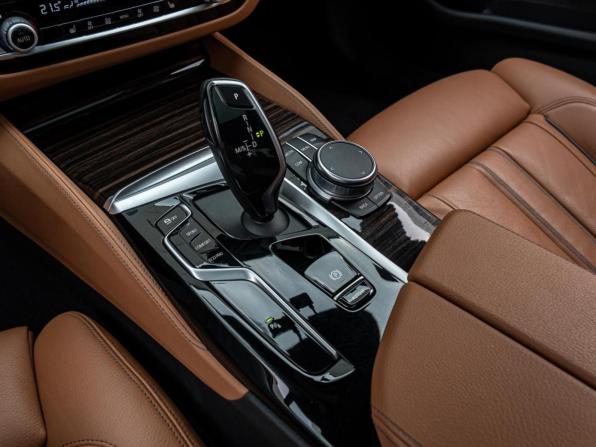 BMW 5 серии VII (G30/G31/G38) Рестайлинг с пробегом 2020 года, цена 4 450 000 рублей, 71799 км, седан, Автокод Объявления