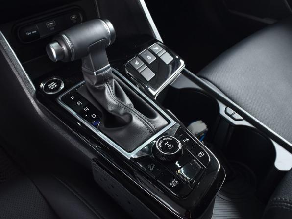 Kia Sportage V с пробегом 2025 года, цена 3 849 995 рублей, 16207 км, внедорожник, Автокод Объявления
