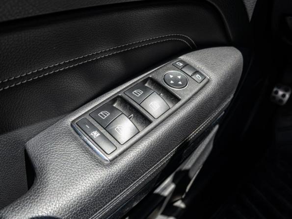 Mercedes-Benz E-Класс IV (W212 S212 C207) Рестайлинг с пробегом 2013 года, цена 2 165 000 рублей, 98080 км, купе-хардтоп, Автокод Объявления