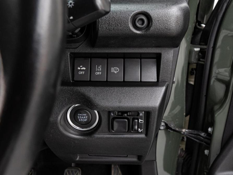 Suzuki Jimny IV Краснодар  - изображение 18