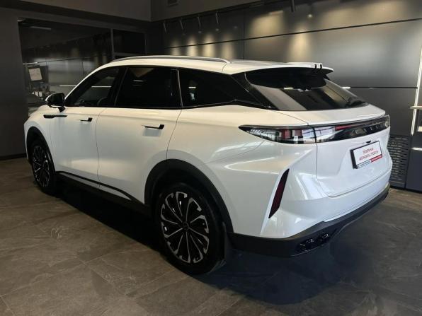 Exeed RX с пробегом 2023 года, цена 3 150 000 рублей, 29901 км, внедорожник, Автокод Объявления