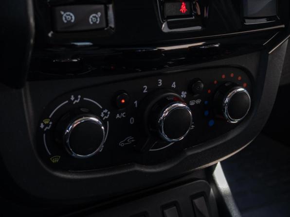 Renault Duster I Рестайлинг с пробегом 2018 года, цена 1 310 000 рублей, 134258 км, внедорожник, Автокод Объявления