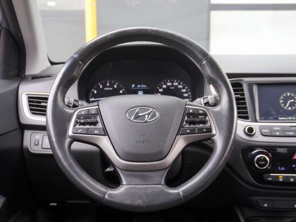 Hyundai Solaris II с пробегом 2018 года, цена 1 417 000 рублей, 77300 км, седан, Автокод Объявления