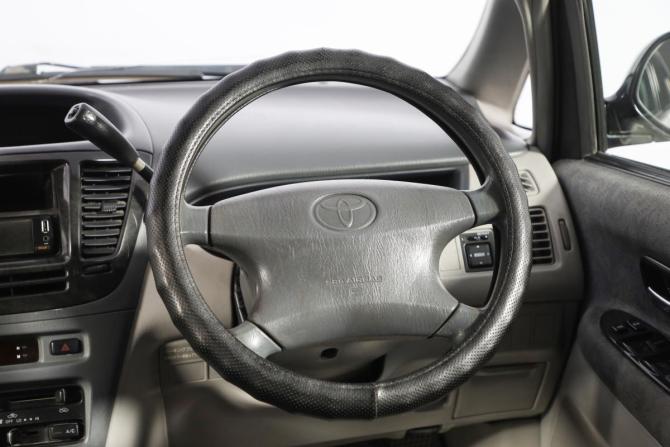 Toyota Nadia с пробегом 2000 года, цена 629 000 рублей, 320000 км, компактвэн, Автокод Объявления