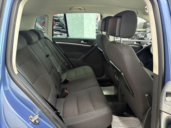 Volkswagen Tiguan I Рестайлинг с пробегом 2011 года, цена 1 265 000 рублей, 243253 км, внедорожник, Автокод Объявления