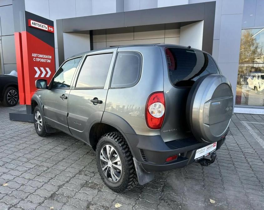 Chevrolet Niva I Рестайлинг Набережные Челны  - изображение 18
