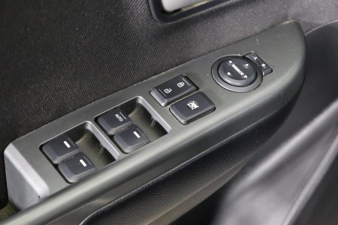 Kia Rio III Рестайлинг с пробегом 2017 года, цена 1 199 990 рублей, 107200 км, седан, Автокод Объявления