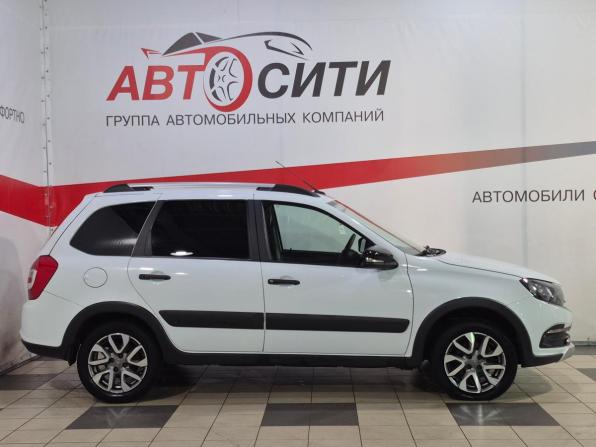 Lada (ВАЗ) Granta I Рестайлинг с пробегом 2023 года, цена 885 000 рублей, 53000 км, универсал, Автокод Объявления
