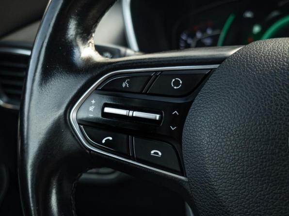 Hyundai Santa Fe IV с пробегом 2018 года, цена 2 990 000 рублей, 116518 км, внедорожник, Автокод Объявления