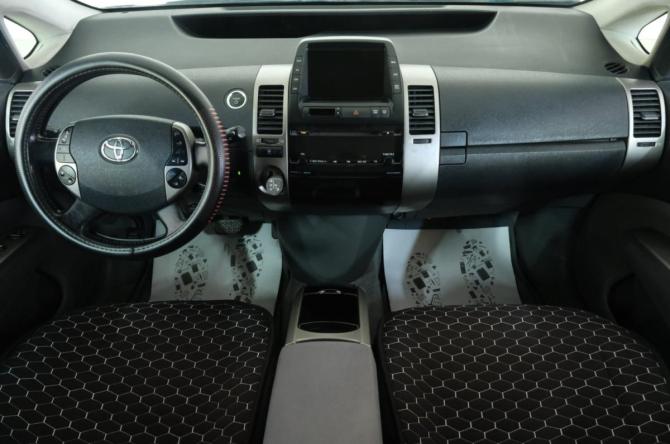 Toyota Prius II Рестайлинг (XW20) с пробегом 2008 года, цена 849 000 рублей, 163600 км, лифтбек, Автокод Объявления