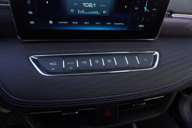 Haval Jolion I Рестайлинг с пробегом 2024 года, цена 2 179 000 рублей, 34864 км, внедорожник, Автокод Объявления
