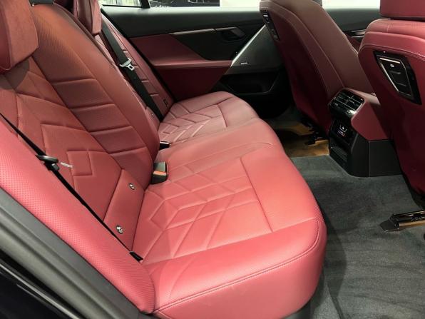 Новый BMW 5 серии VIII (G60/G61/G68) 2025 года, цена 8 699 000 рублей, седан, Автокод Объявления