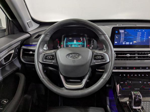 Xcite X-Cross 7 с пробегом 2024 года, цена 1 790 000 рублей, 26300 км, внедорожник, Автокод Объявления