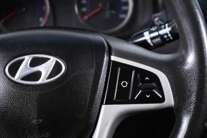 Hyundai Solaris I с пробегом 2014 года, цена 739 000 рублей, 167456 км, седан, Автокод Объявления