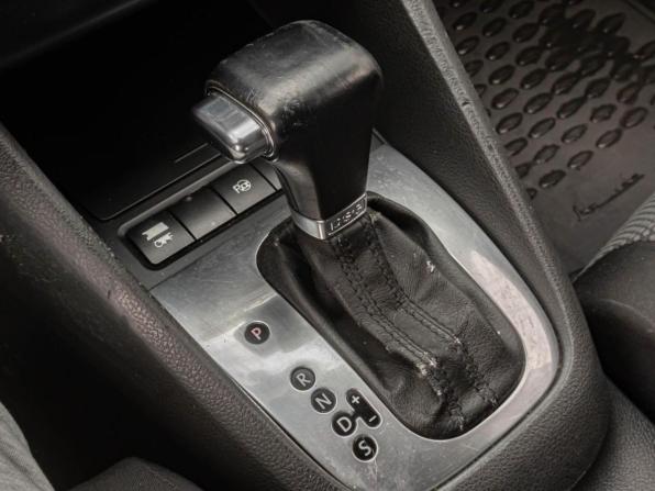 Volkswagen Golf VI с пробегом 2009 года, цена 810 000 рублей, 267476 км, хэтчбек, Автокод Объявления