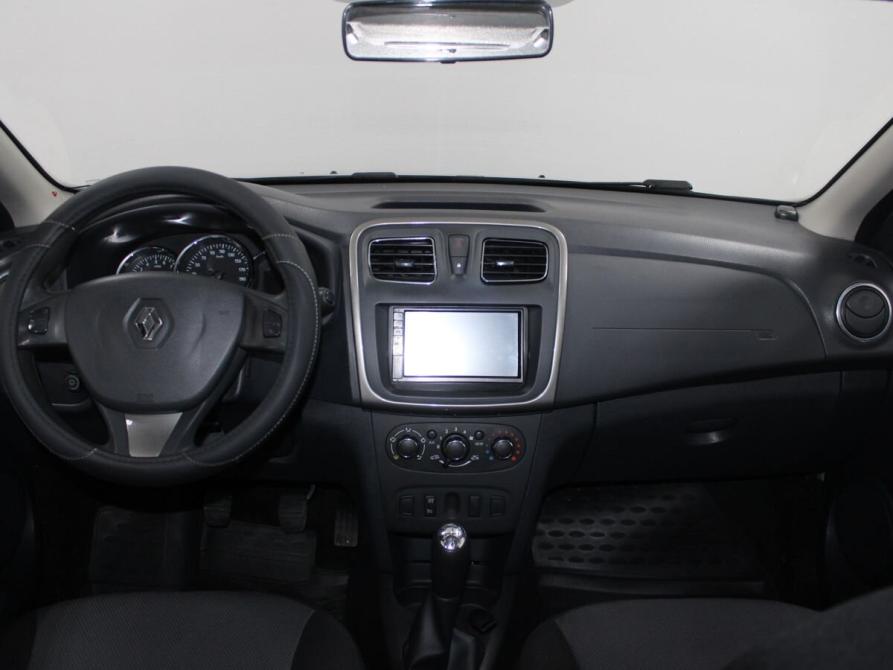 Renault Sandero II Старый Оскол  - изображение 8