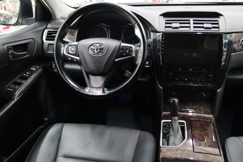 Toyota Camry VII (XV50) Рестайлинг Сургут  - изображение 16